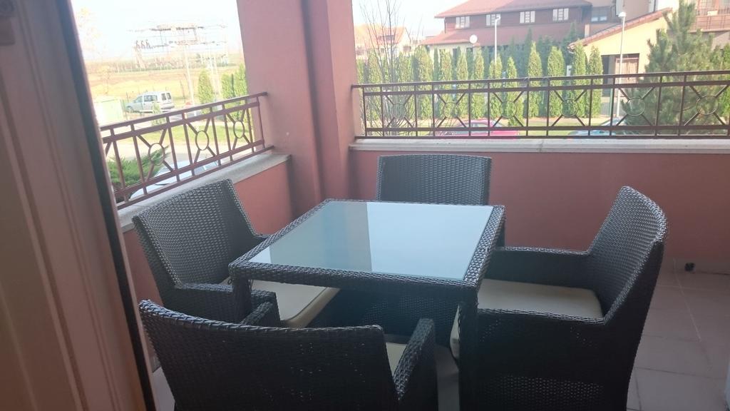 Reka Apartman Buk Phòng bức ảnh